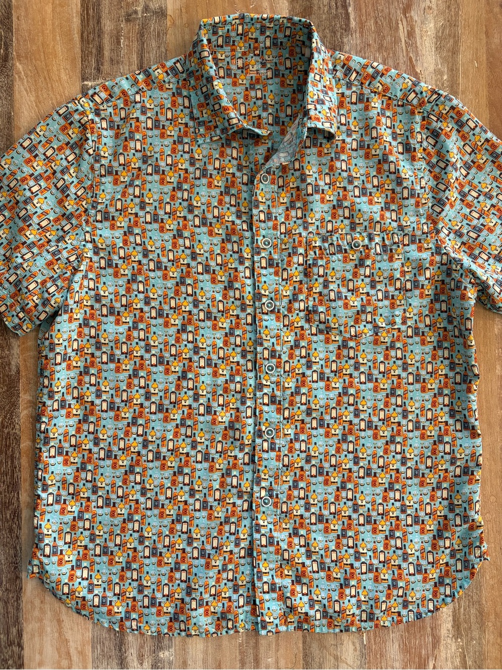 Age of Wisdom Short Sleeve Bottle Print Shirt‎ Size Small Button Down Blue